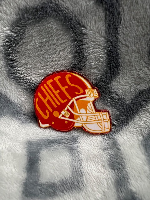 Chiefs Helmet Badge Reel